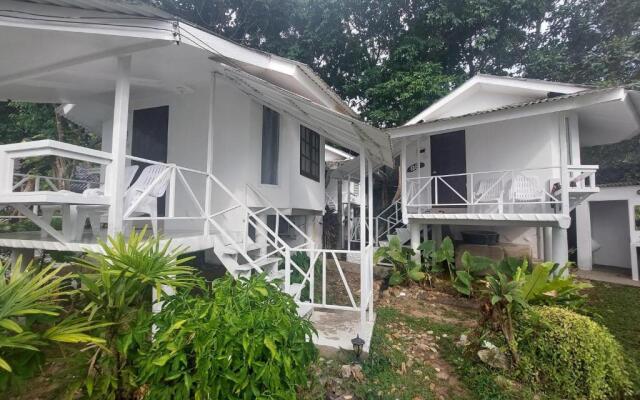 White House Bailan Resort
