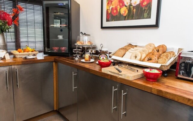 Redhill House Boutique Hotel Bristol Airport