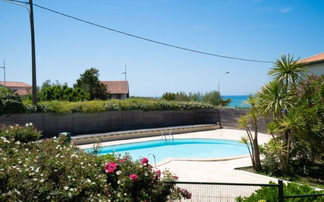 Milady Village 19460