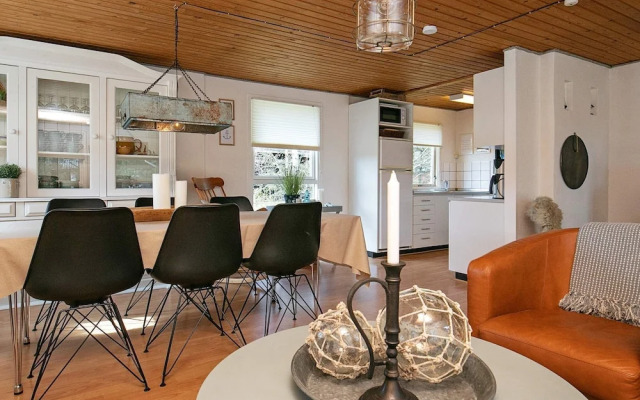 6 Person Holiday Home in Sæby