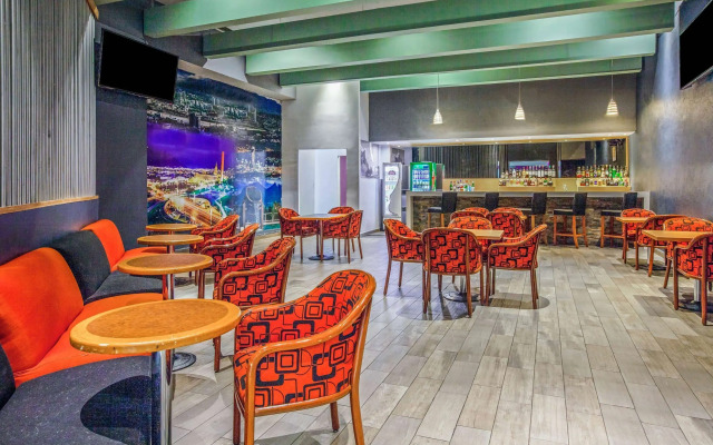 CHN Hotel Monterrey Norte, Trademark Collection by Wyndham