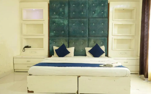 Hotel Kanchan Palace