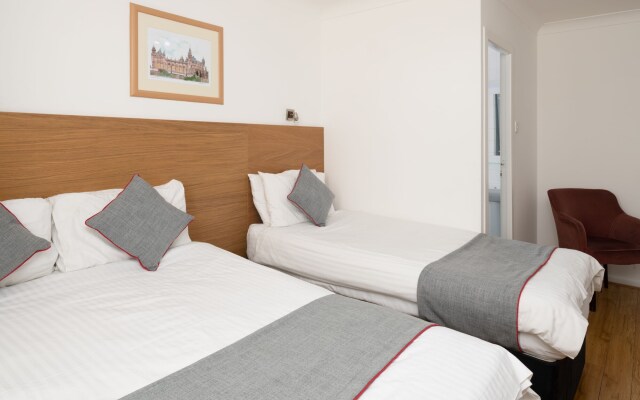Charing Cross Hotel