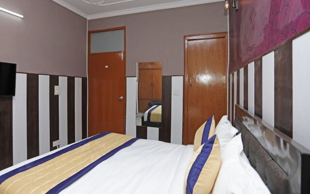 OYO 11924 JP Residency