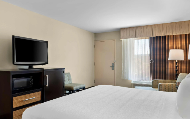 Best Western Newport Inn