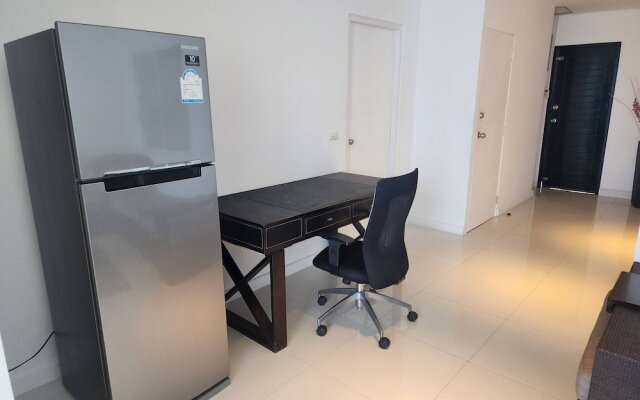 A2-stunning Seaview 4brs3baths Duplex Karon City
