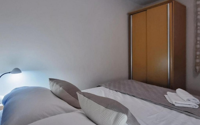 House Zlatni Otok