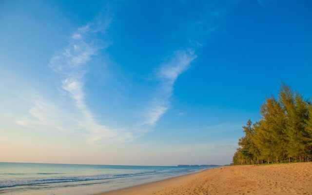 Khao Lak Good View Mansion