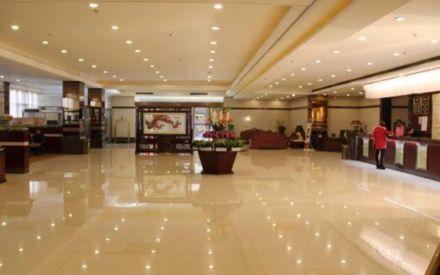 Fulide Holiday Hotel (Pangdonglai Branch, Pingyuan Road, Xinxiang)