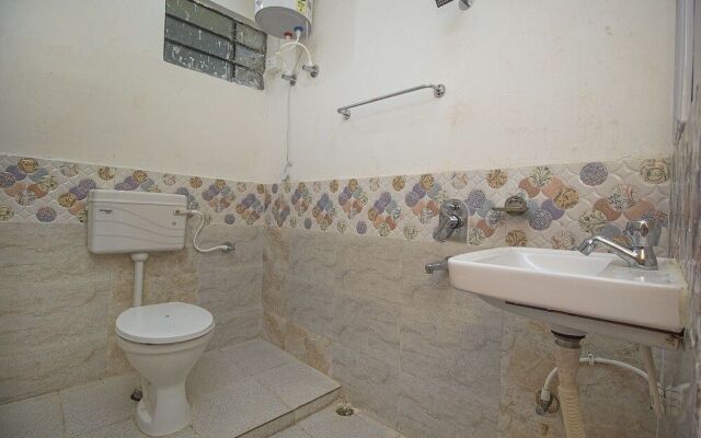OYO 15721 Simrat Hotel