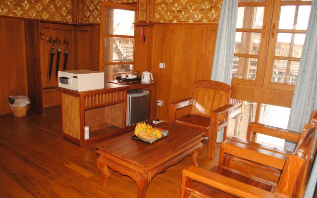 Golden Island Cottages Nampan Hotel