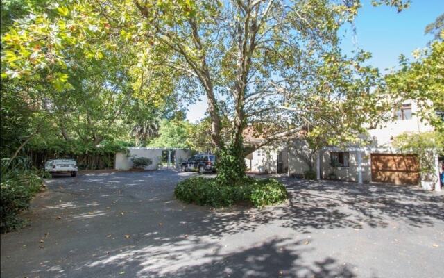 Jardin de Fees Guest House