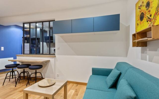 Charming Blue Studio - 15 Mins to Grand Palais