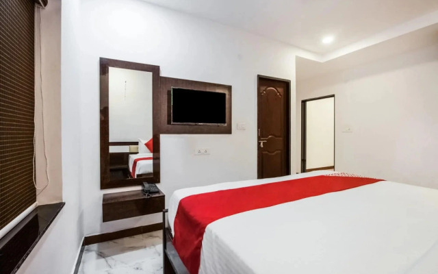 Adarsh Grand Inn by OYO Rooms
