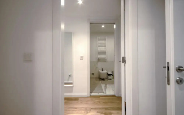 Benfica Prime Terrace II by Homing