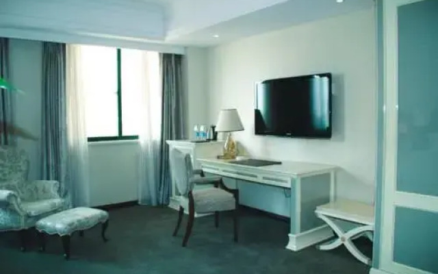 Agora Hotel Yangzhou