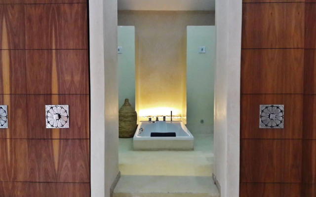 Riad Houma
