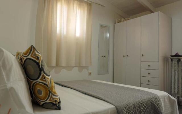 Studio Ioanna - Oasis holiday houses