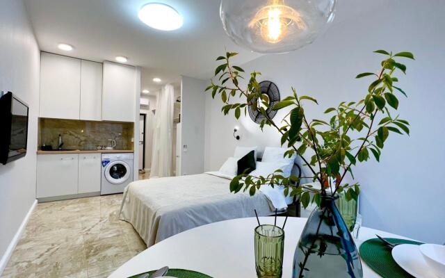 Апартаменты на улице Стрелкова 18 корпус 2