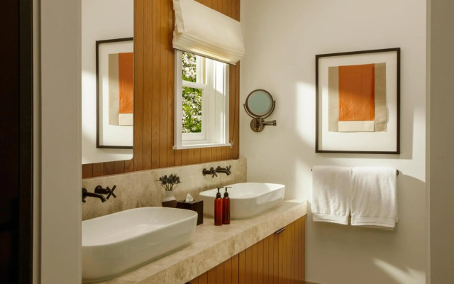 MacArthur Place Hotel & Spa