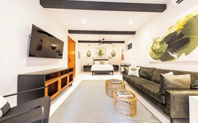 Wanderust Suites