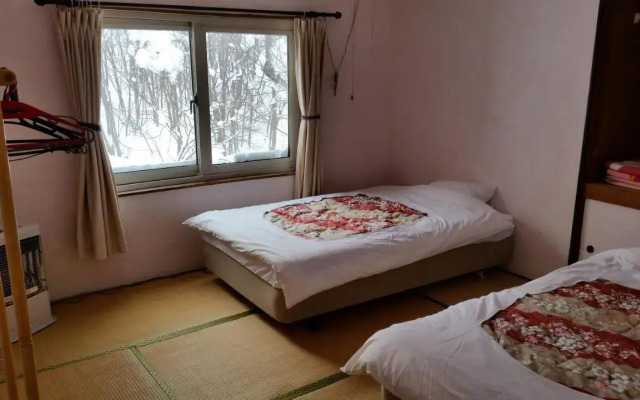 Niseko Higashiyama Guest House