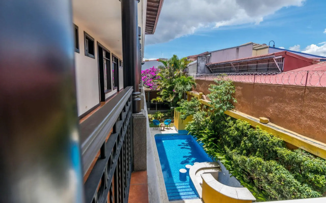 Hotel Colonial