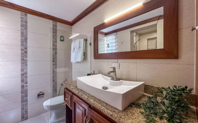 Cozy Apartment Close to the Beach