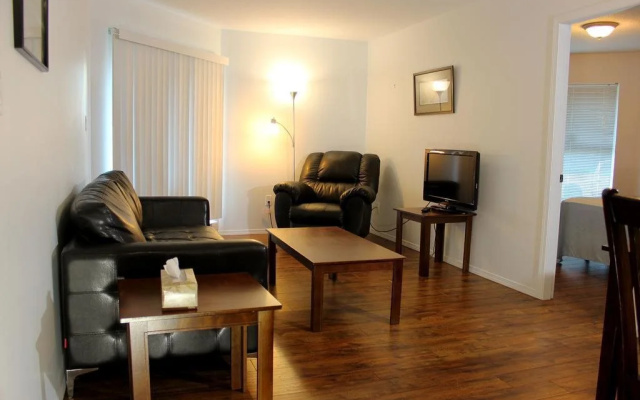 Oasis Apartments