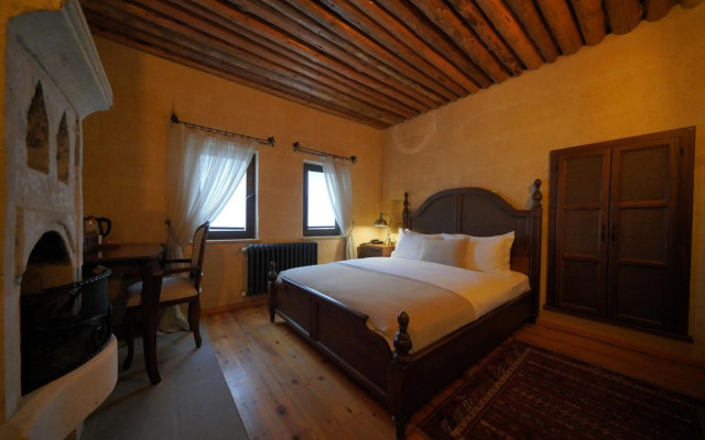 Maya Cave Hotel