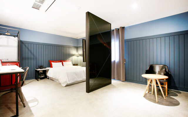 Hotel Lowa