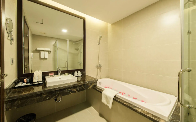 Muong Thanh Hanoi Centre Hotel