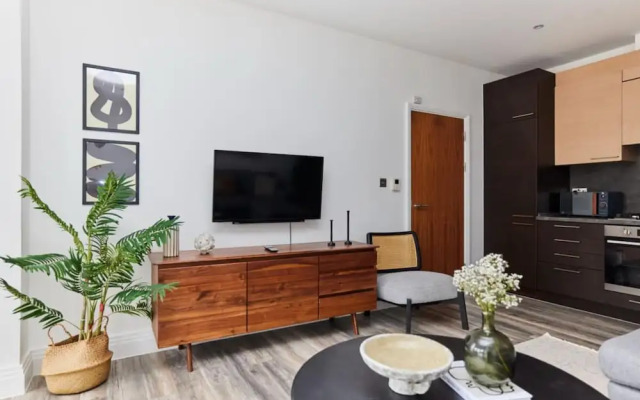 The Wembley Getaway Lovely 2bdr Flat