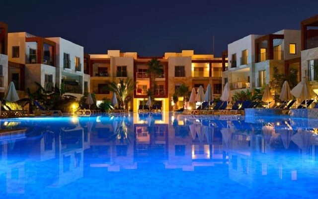 BO057 by Villaofsummer