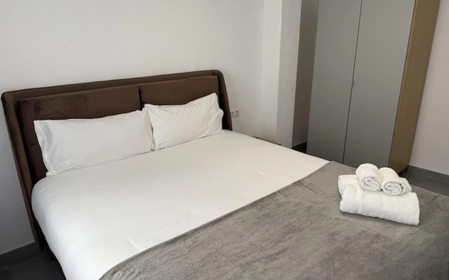 Apartamento 3 Dormitorios Centro DE LA Ciudad