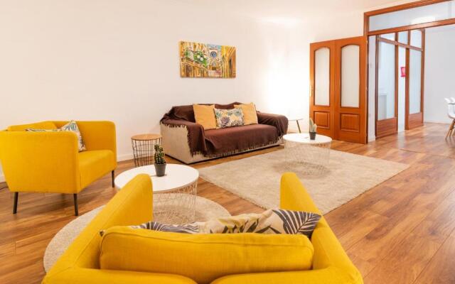 Apartamento 1º con Chill-Out frente a la Catedral