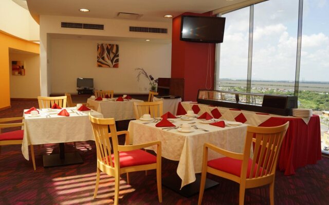 Holiday Inn Tuxpan - Convention Center by IHG