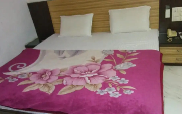 Hotel Rahul