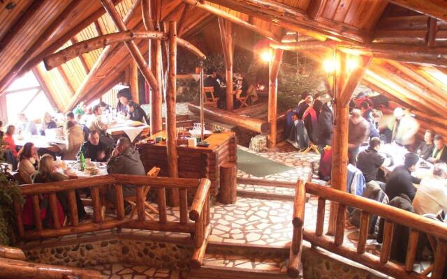 Resort Cheile Gradistei Moieciu