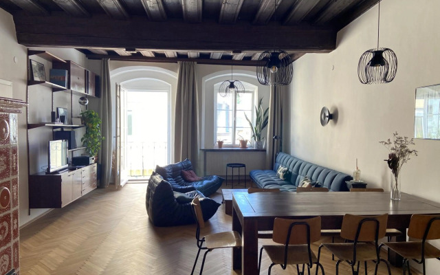 Marktplatz-Residenz - 110 m vom Traunsee, Balkon, Kachelofen, frisch saniert