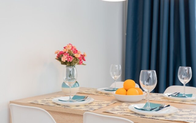 Apartment Park de Gaulle'a by Renters