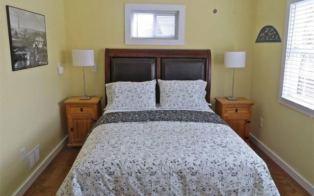 Atlantic Light Inn