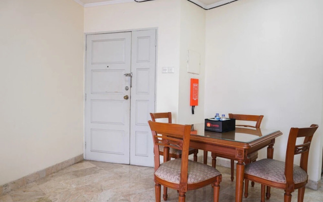 The Classic 2br Beverly Tower Apartment