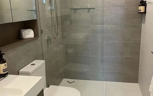 Luxurious 1 Bdrm Apartment in GC Casino