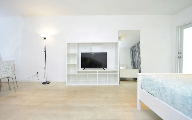 The Barbizon Miami