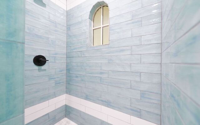 Amazing Bahamian Home At Design District