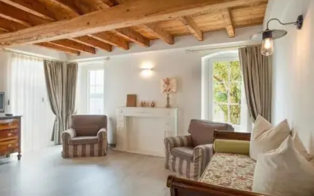 Villa Florida & Suite Apartments