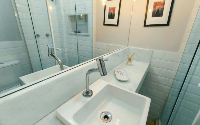 Flamengo: Studio completo, perto do metro