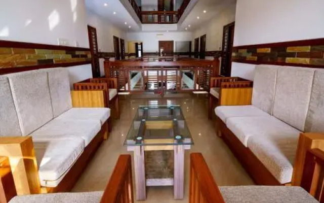 Hotel White Fort by OYO Rooms