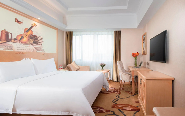 Vienna Hotel (Dongguan Dalang Bus Station)